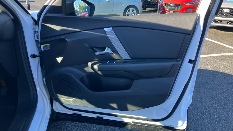 Citroen C4 1.2 PureTech [130] Shine 5dr Petrol Hatchback